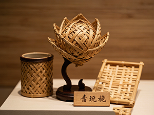 刺绣工艺|苏绣蜀绣|手工刺绣装饰画|定制绣品
